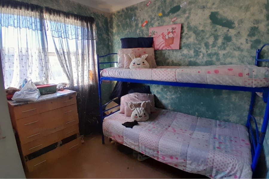 2 Bedroom Property for Sale in Wesfleur Western Cape